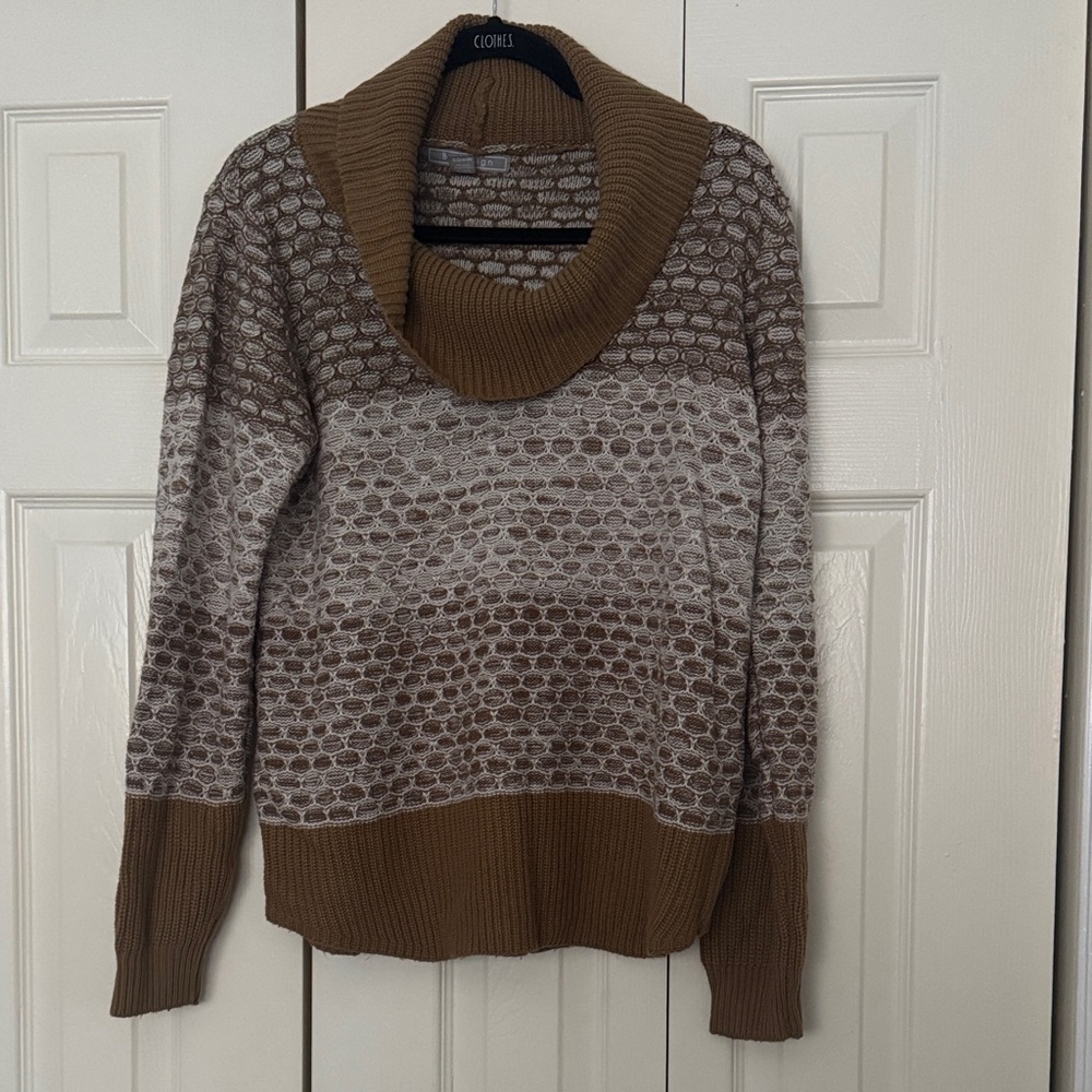 Elegant Cowl Neck Sweater in Brown and Cream A-24